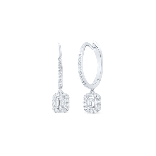 Pendientes colgantes de diamantes redondos y baguette de 14 quilates