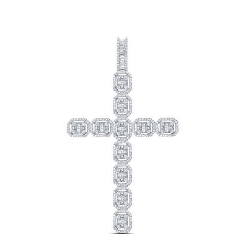 Colgante de cruz de talla baguette con diamantes de 10 quilates