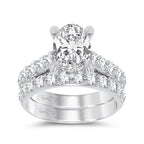 Oval diamond solitaire bridal set