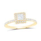 Anillo solitario de diamantes de talla princesa de 14 quilates